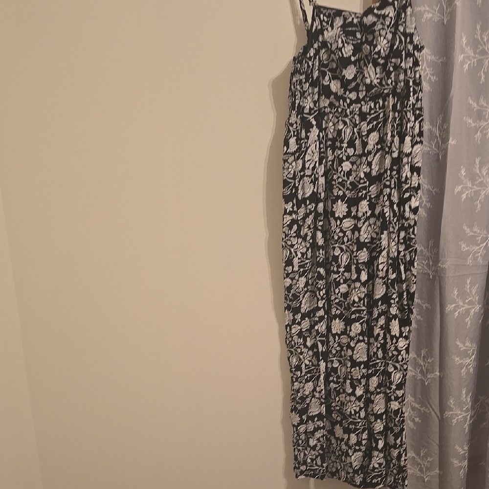 Knox Rose Black & White Floral Jumpsuit